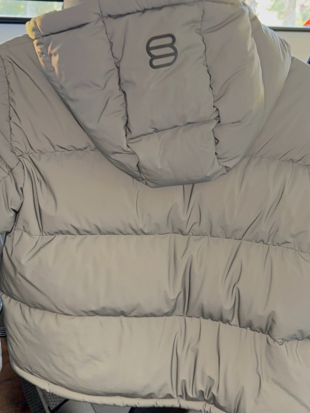 Aritzia Super Puff™ Shorty, Reflective powder coated goose-down puffer jacket - Picture 8 of 16